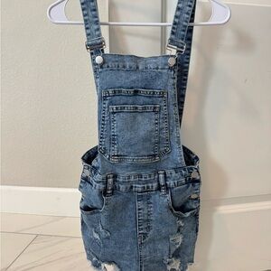 SHEIN Light Wash Distressed Denim Overall Skirt